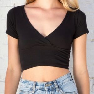 Brandy Melville women’s amara cropped top